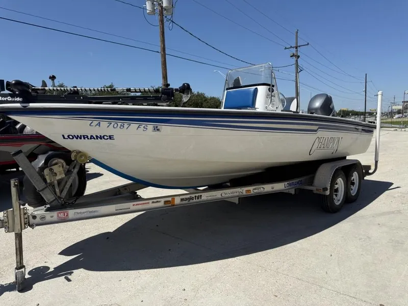 Slide: The Image of Champion 20 Bay Champ 2007 - 11