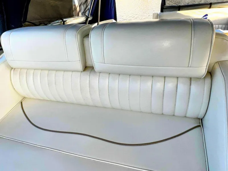 Slide: The Image of Cruisers 3575 Esprit 1998 - 16