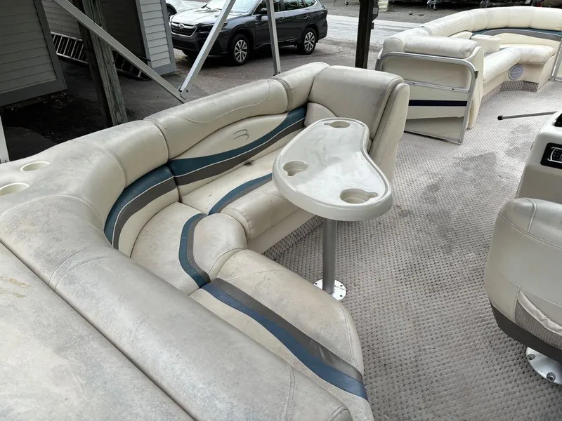 Slide: The Image of Bennington 2575RL 2005 - 15