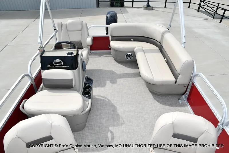 Slide: The Image of Sun Tracker Bass Buggy 16 XL Select w/50HP CT 4 Stroke 2025 - 25