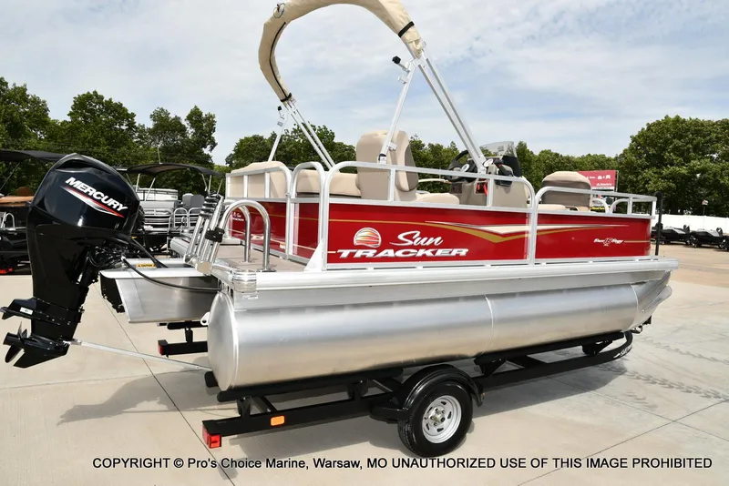 Slide: The Image of Sun Tracker Bass Buggy 16 XL Select w/50HP CT 4 Stroke 2025 - 8