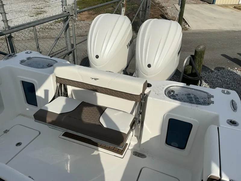 Slide: The Image of Tidewater 282CC 2025 - 20