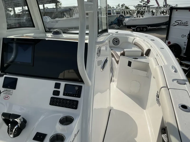 Slide: The Image of Tidewater 282CC 2025 - 29