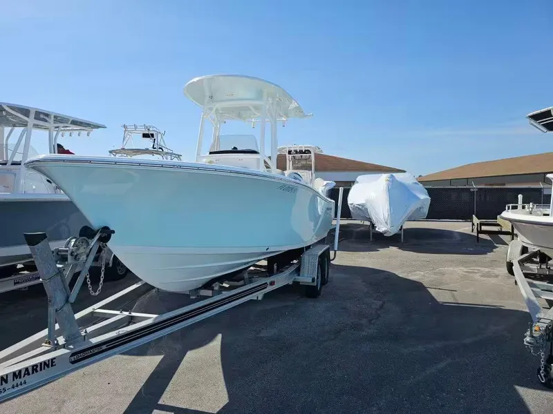 Slide: The Image of Sportsman 212 HERITAGE PLATINUM 2020 - 2