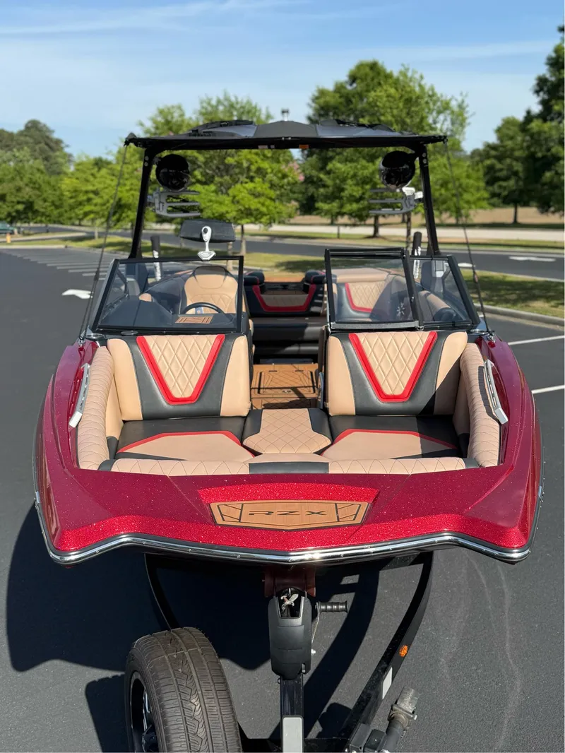 Slide: The Image of Tigé RZX2 2019 - 31