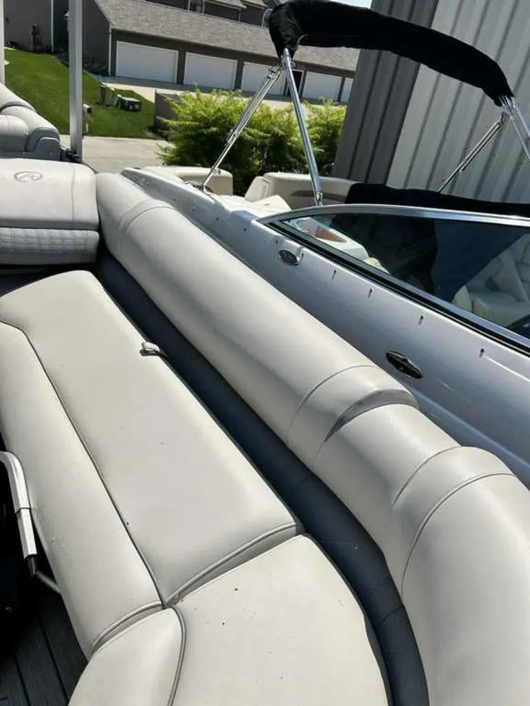 Slide: The Image of Avalon Catalina Funship 25' 2018 - 2