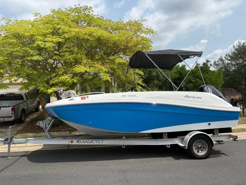 Slide: The Image of Hurricane Sundeck 2020 - 15