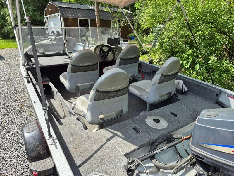 Slide: The Image of Alumacraft Classic CS 2009 - 5