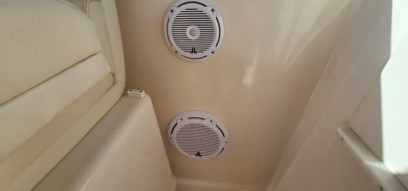 Slide: The Image of Speakers on a 1994 Tiara Yachts 3100 Open boat interior. - 25