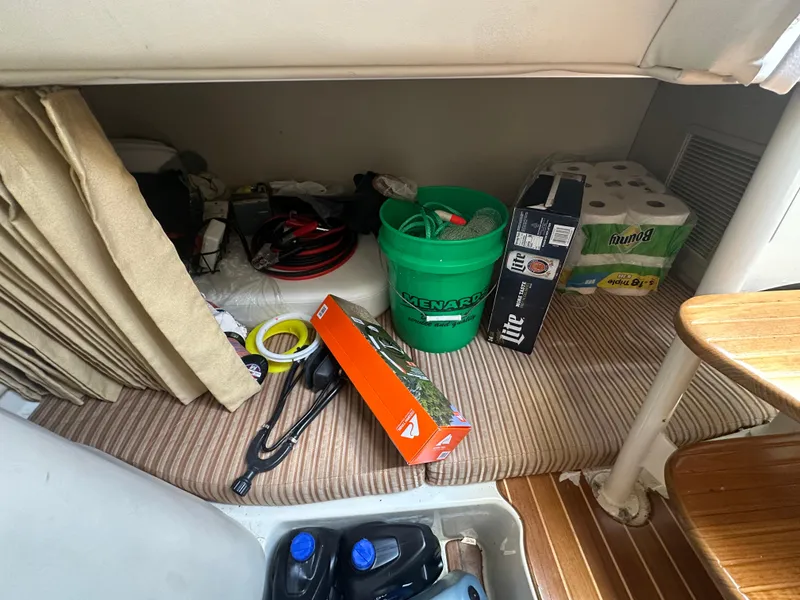 Slide: The Image of 2007 Hydra-Sports Vector 3300 VX cabin storage with supplies and equipment. - 19