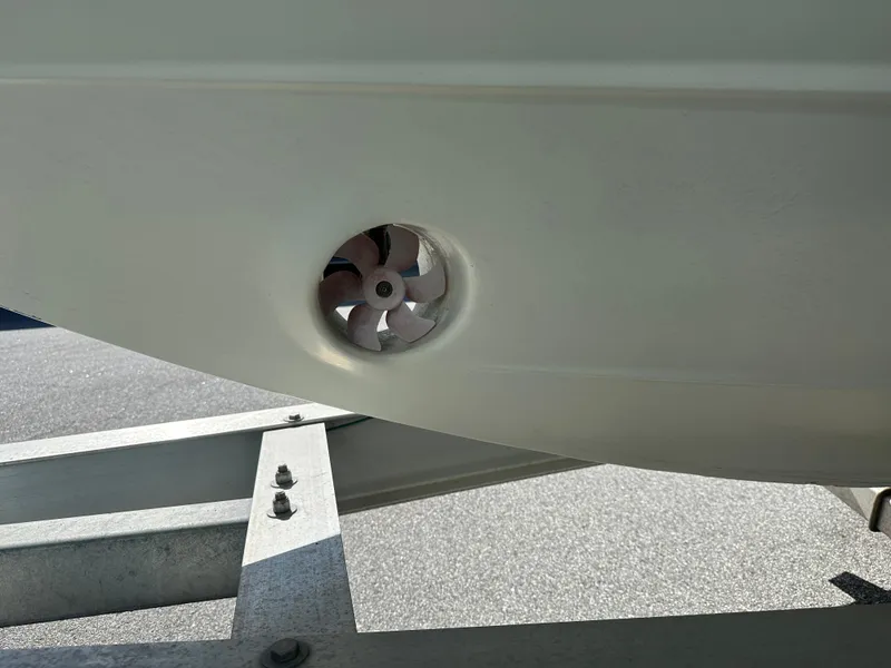 Slide: The Image of 2007 Hydra-Sports Vector 3300 VX boat hull with visible propeller detail. - 29