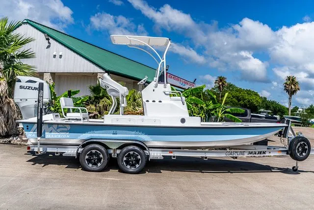 The Image of Majek M2 ILLUSION 2025 - 1