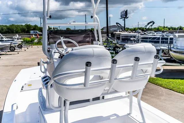 Slide: The Image of Majek M2 ILLUSION 2025 - 10