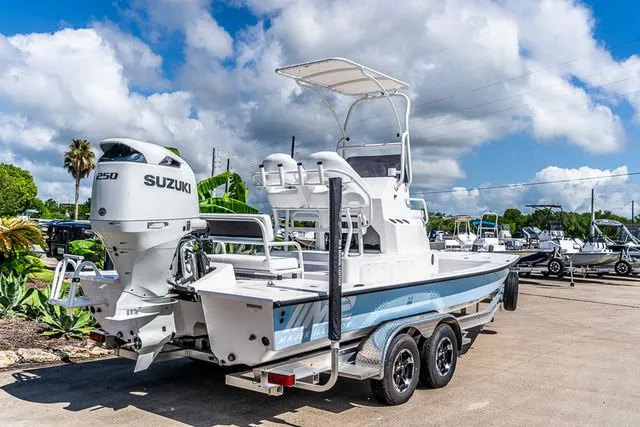 Slide: The Image of Majek M2 ILLUSION 2025 - 3