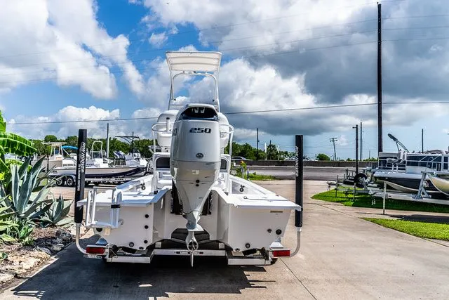 Slide: The Image of Majek M2 ILLUSION 2025 - 4