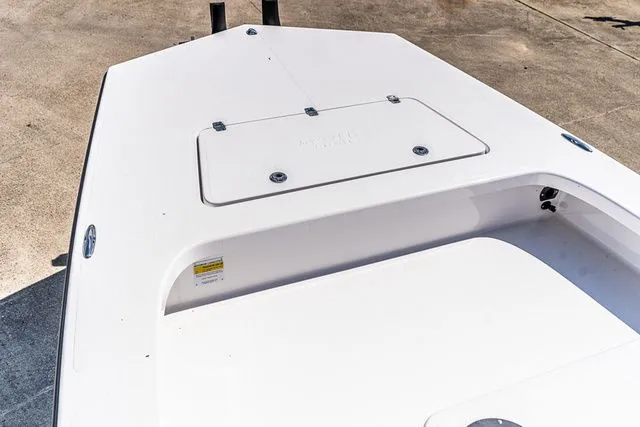 Slide: The Image of Majek M2 ILLUSION 2025 - 5