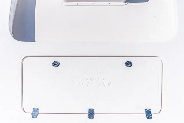 Slide: The Image of Majek M2 ILLUSION 2025 - 6