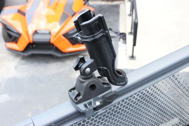 Slide: The Image of Sea-Doo Switch Fish 18 2025 - 11