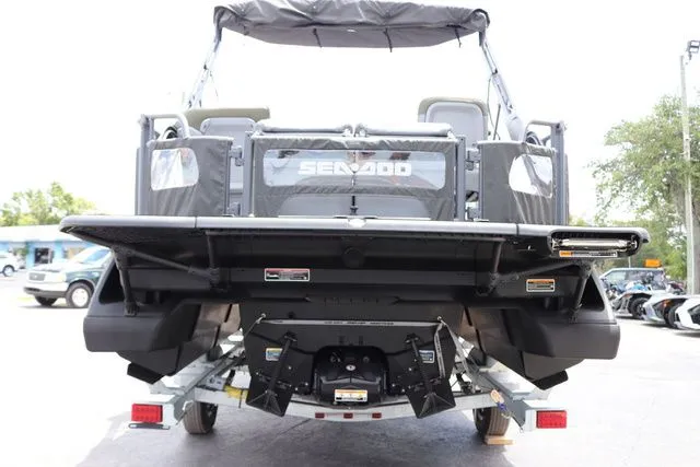 Slide: The Image of Sea-Doo Switch Fish 18 2025 - 4