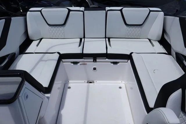 Slide: The Image of Yamaha 252SE-MIST GRAY-GALVANIZED 2025 - 22