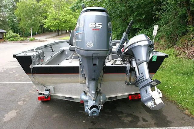 Slide: The Image of River Wild 16 Open Tiller 2009 - 4