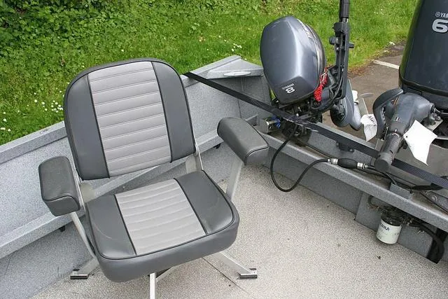 Slide: The Image of River Wild 16 Open Tiller 2009 - 9