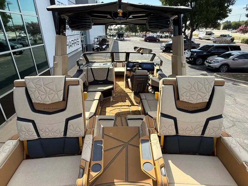 Slide: The Image of Nautique Paragon G23 2026 - 6