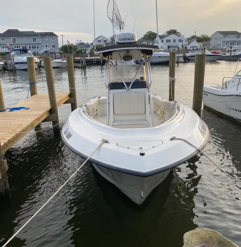 Slide: The Image of 2002 Hydra-Sports 2390 CC Vector boat docked at marina with Garmin equipment. - 24