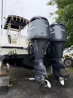 Slide: The Image of 2002 Hydra-Sports 2390 CC Vector with dual 150 HP outboard motors. - 29