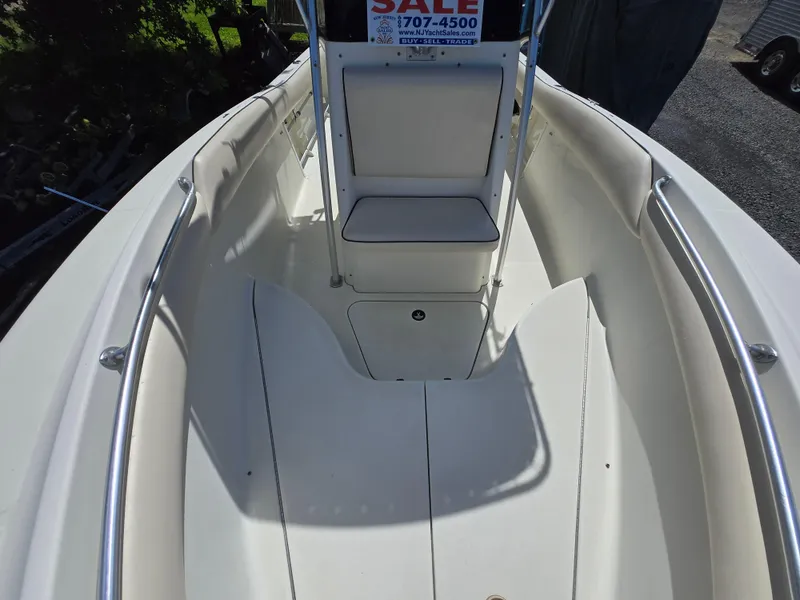 Slide: The Image of 2002 Hydra-Sports 2390 CC Vector boat interior with seating and sale sign. - 35