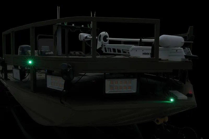 Slide: The Image of Tracker Grizzly 2072 CC Sportsman 2024 - 44