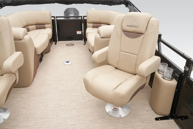 Slide: The Image of Regency 230 LE3 2024 - 22