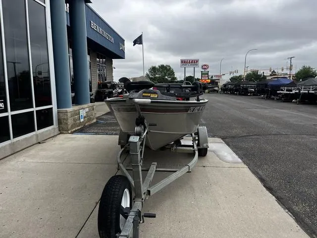 Slide: The Image of Tracker Pro Angler V16 2003 - 7