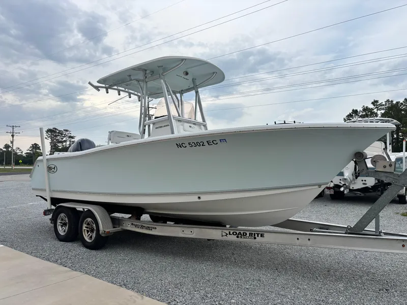 Slide: The Image of Sea Hunt Ultra 225 2016 - 3