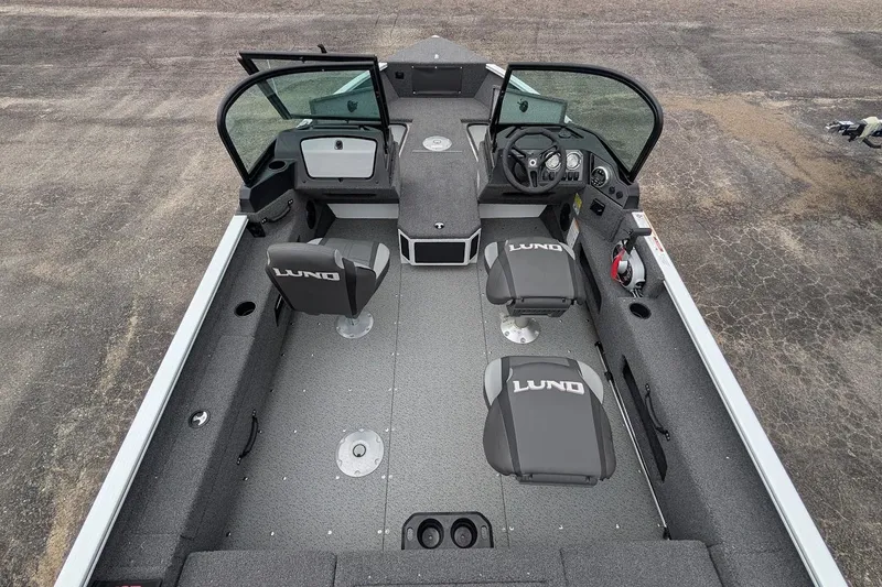 Slide: The Image of LUND 1775 ADVENTURE Fishing Boat KANSAS - 10