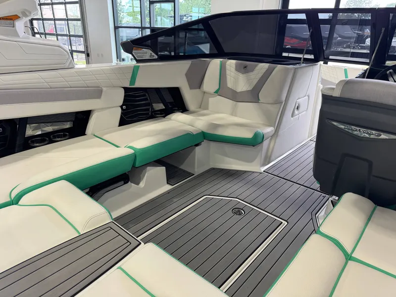 Slide: The Image of Nautique Super Air Nautique G21 2022 - 14