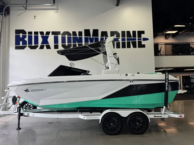Slide: The Image of Nautique Super Air Nautique G21 2022 - 4
