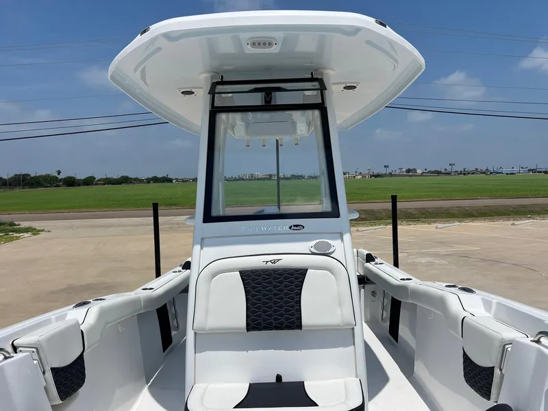 Slide: The Image of Tidewater 232 LXF 2025 - 20