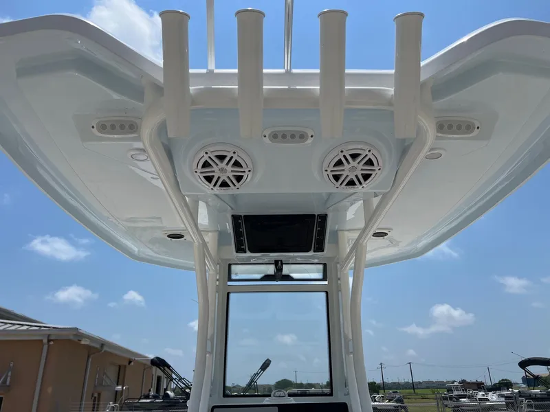 Slide: The Image of Tidewater 232 LXF 2025 - 24