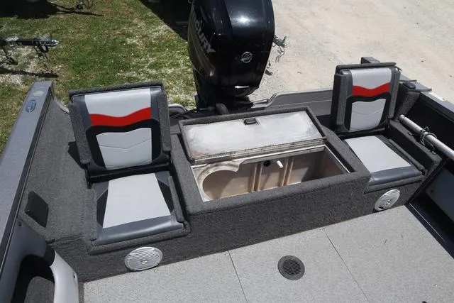 Slide: The Image of Lowe FS 1700 2019 - 3