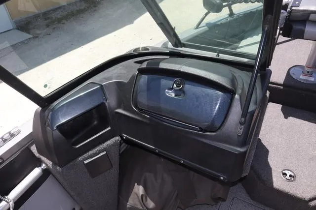 Slide: The Image of Lowe FS 1700 2019 - 8