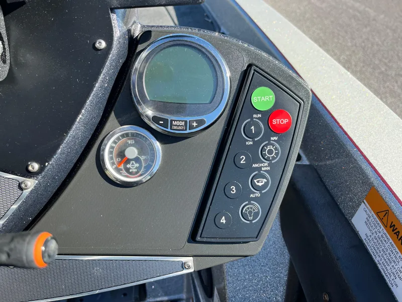 Slide: The Image of Ranger Z520 2016 - 106