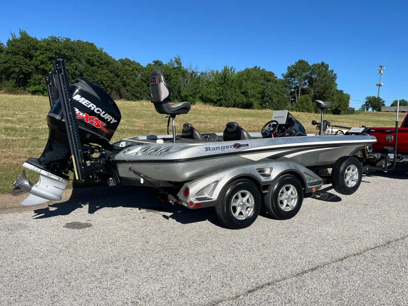 Slide: The Image of Ranger Z520 2016 - 67