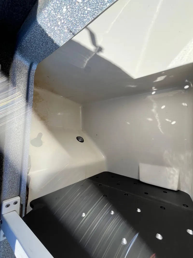 Slide: The Image of Ranger Z520 2016 - 75