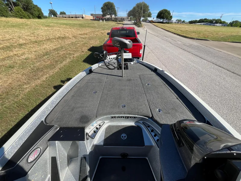 Slide: The Image of Ranger Z520 2016 - 87