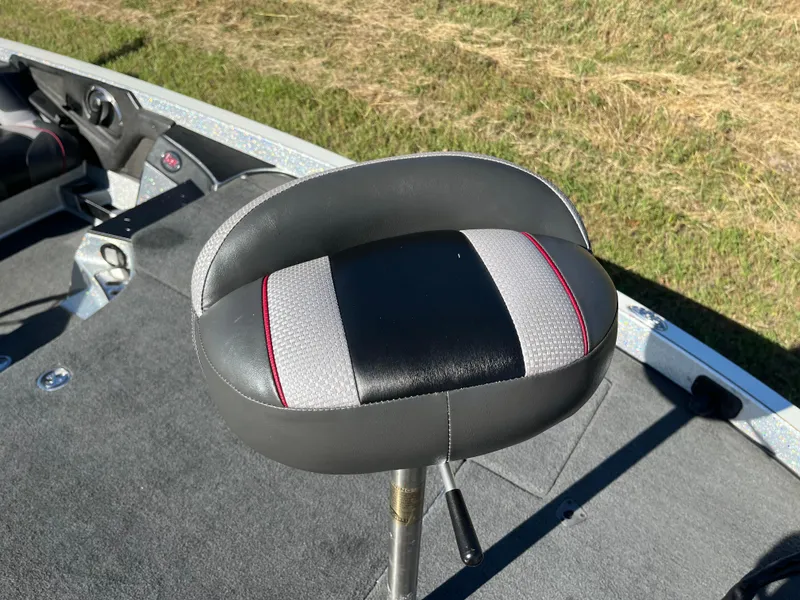 Slide: The Image of Ranger Z520 2016 - 96