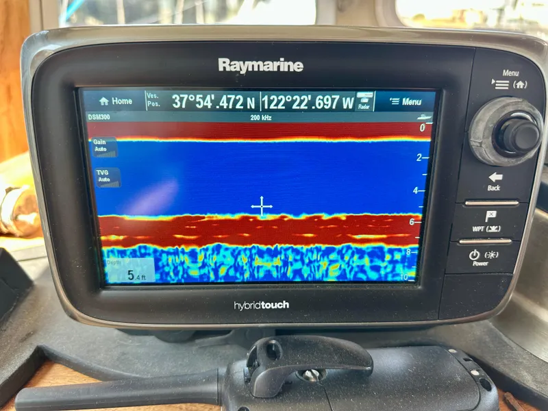 Slide: The Image of Raymarine hybridtouch displaying sonar data on Fisher 34 Pilothouse Ketch, 1985 model. - 20