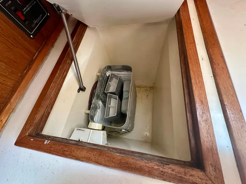 Slide: The Image of Compartment with toaster on Fisher 34 Pilothouse Ketch, 1985 model. - 45
