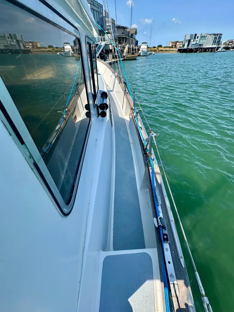 Slide: The Image of Fisher 34 Pilothouse Ketch 1985 - 79