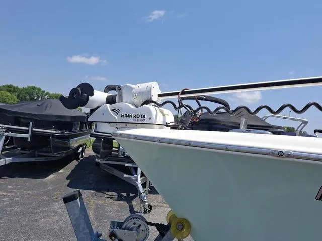 Slide: The Image of NauticStar 2102 XS Legacy 2019 - 13